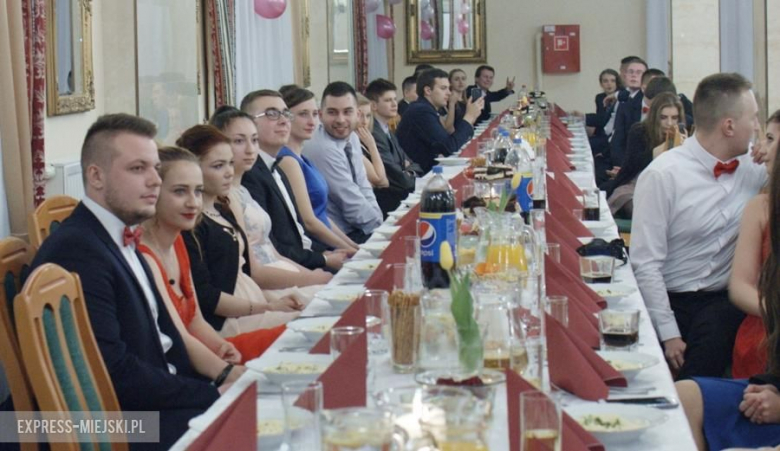 Studniówka PZSP nr 2 w Środzie Śląskiej