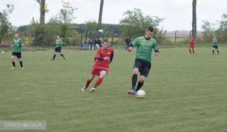 LZS Orzeł Bukówek vs Błyskawica Lenartowice