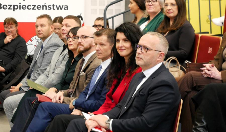 Omawiano lokalny plan budowania odporności na zagrożenia