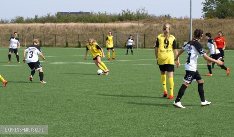 Debiutancki mecz "Skarbów"