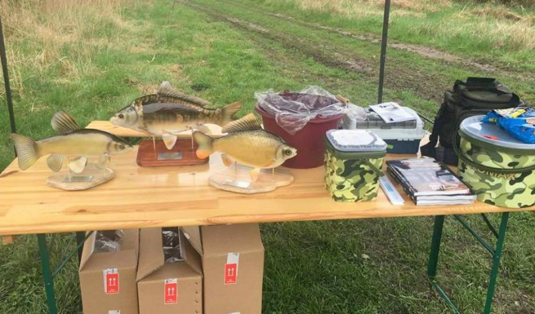 Zawody wędkarskie w Piekarach