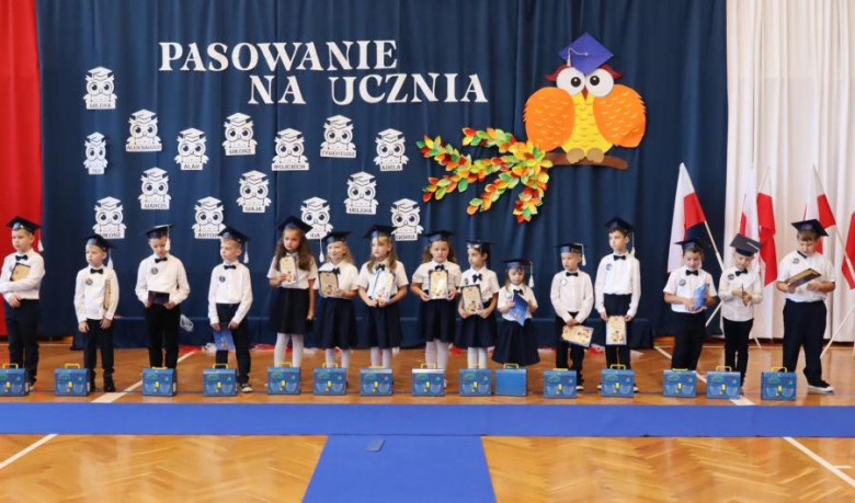 Pasowanie pierwszoklasistów