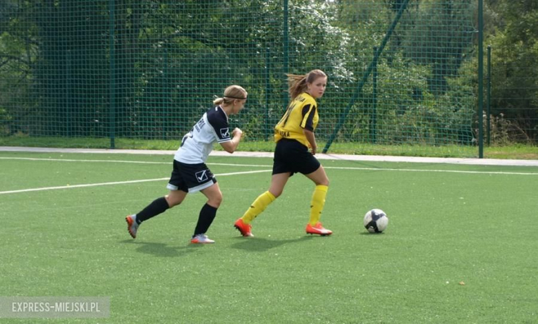 Debiutancki mecz "Skarbów"