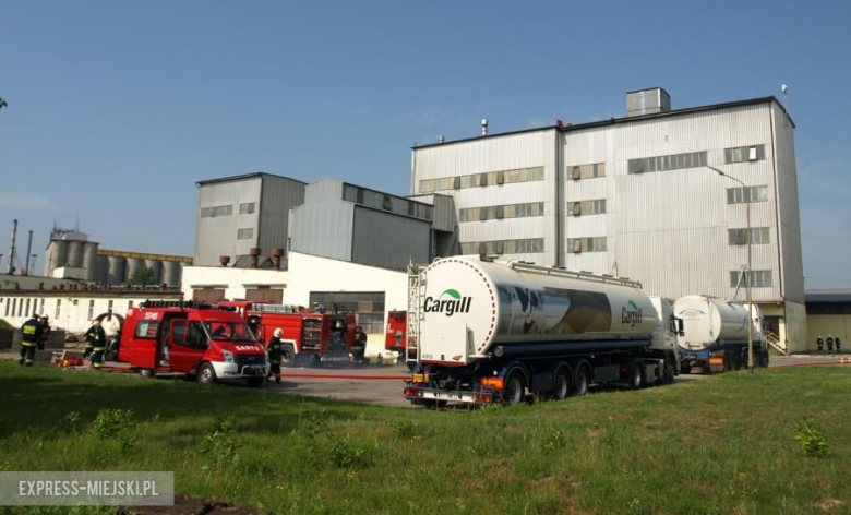 Ćwiczenia straż pożarnych w Ujeździe Górnym