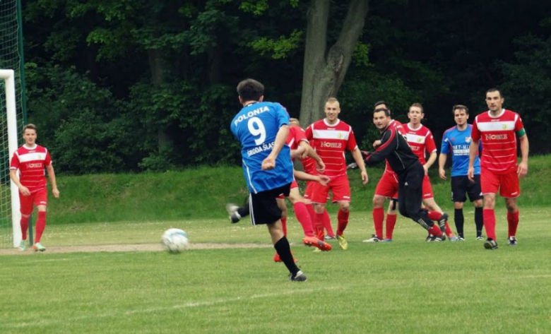 Bór Oborniki Śląskie 0:2 (0:1) Polonia Środa Śląska