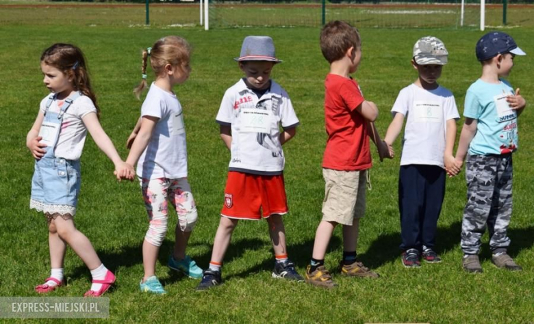 Przedszkolaki wzięły udział w maratonie