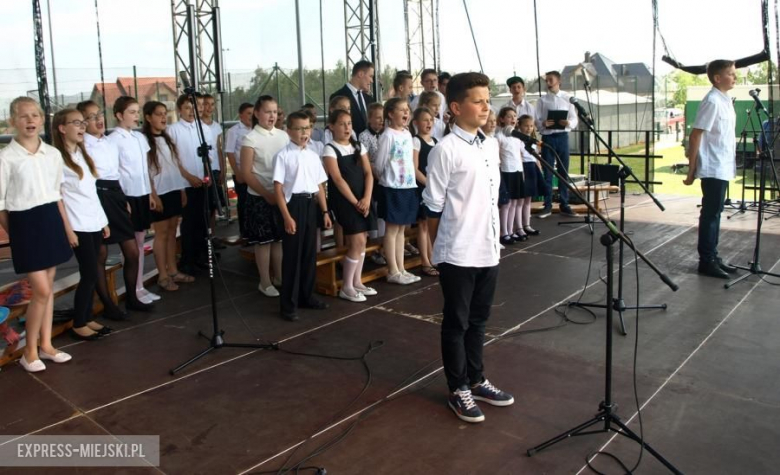 Obchody 70-lecia szkoły w Lutyni