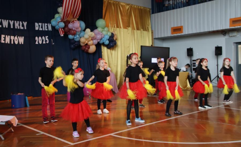 "Niezwykły Dzień Talentów"