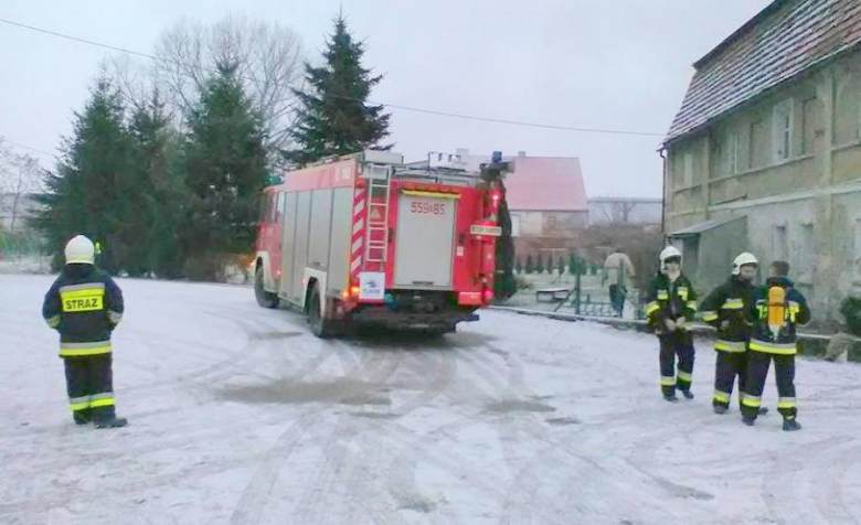 Pożar sadzy w kominie w Damianowie