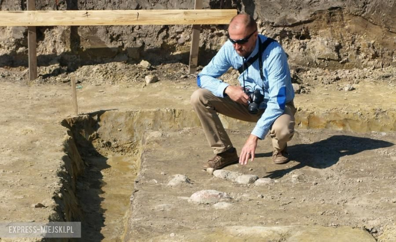 Odkrycie archeologiczne na ul. Mostowej w Środzie Śląskiej