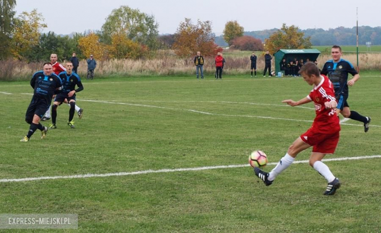 LKS Ciechów vs Czarni Białków
