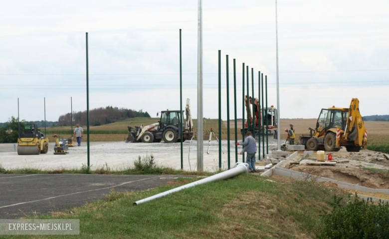 Nowy orlik w Rakoszycach