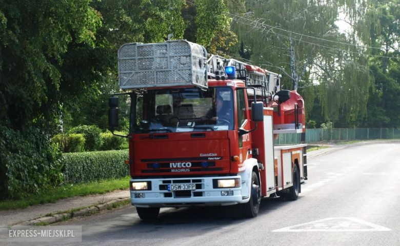 Ćwiczenia straż pożarnych w Ujeździe Górnym