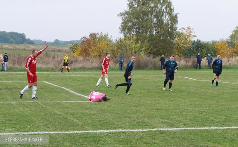 LKS Ciechów vs Czarni Białków