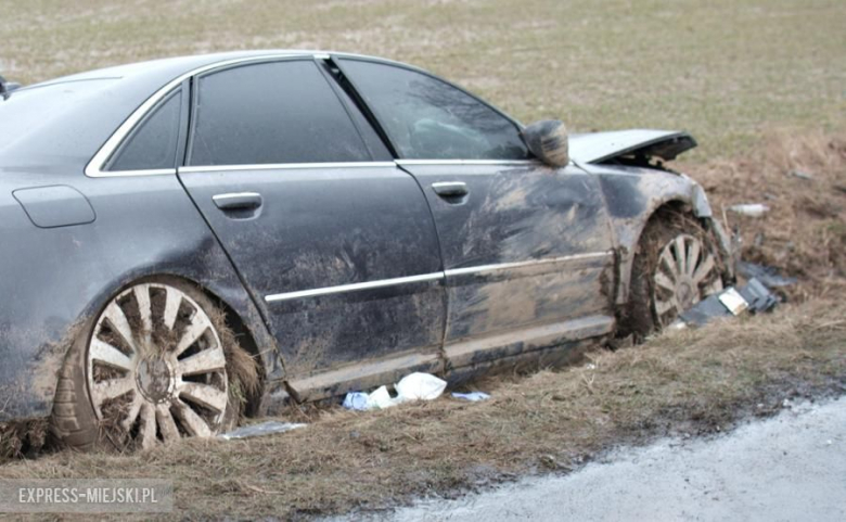 Wypadek samochodowy za Cesarzowicami