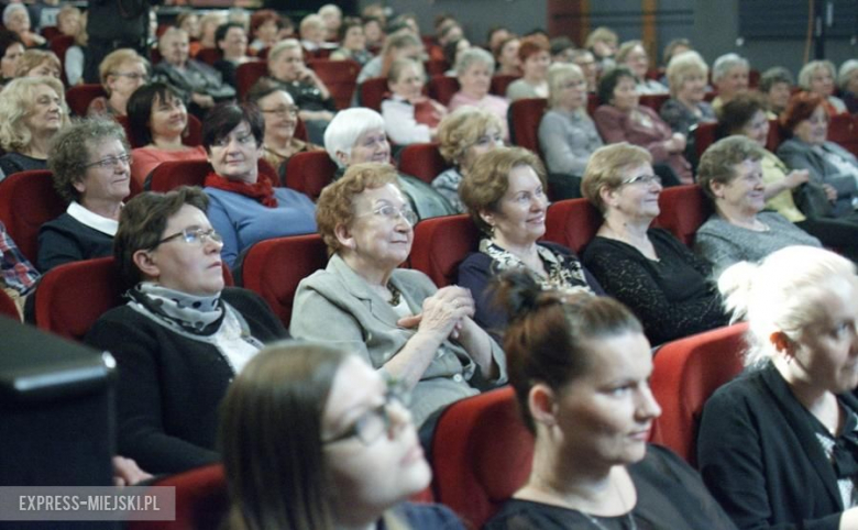 Koncert w Domu Kultury w Środzie Sląskiej