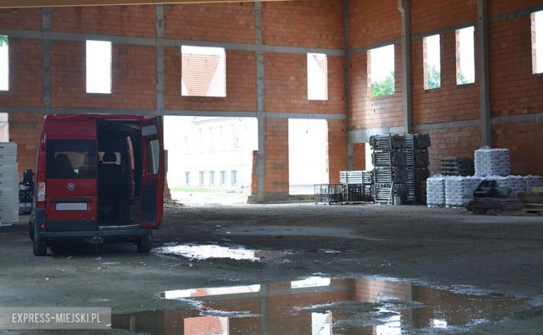 Budowa nowej szkoły w Lutyni