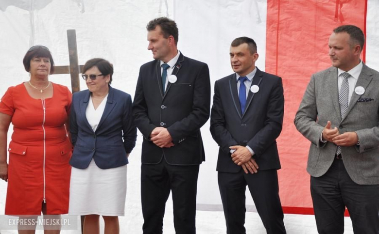 Uroczystości nadania imienia SOSw w Środzie Śląskiej