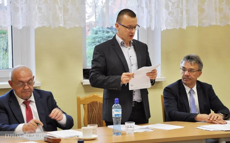 Sesja absolutoryjna w Kostomłotach