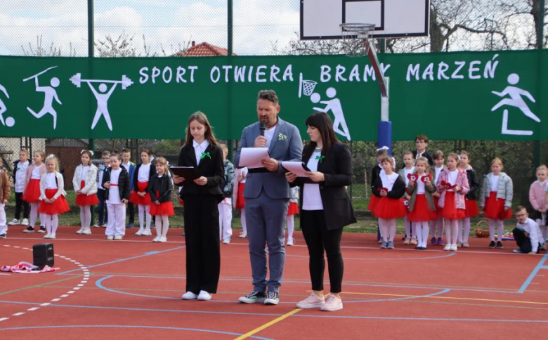 Otwarcie nowego boiska w Ujeździe Górnym