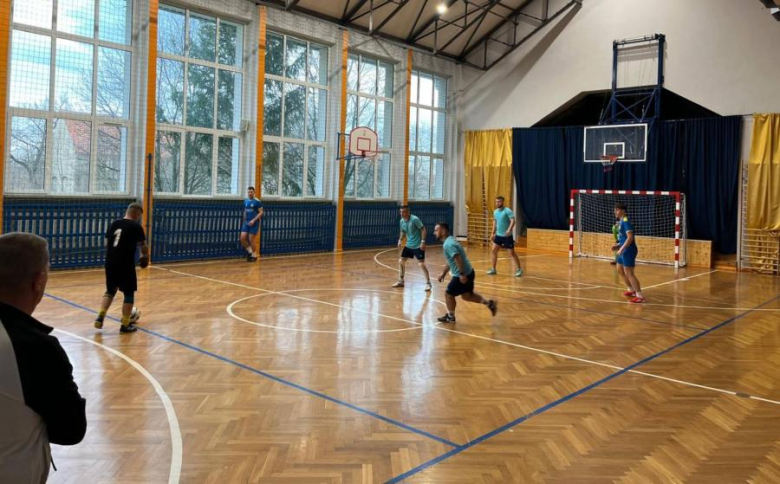 Halowy turniej piłki nożnej