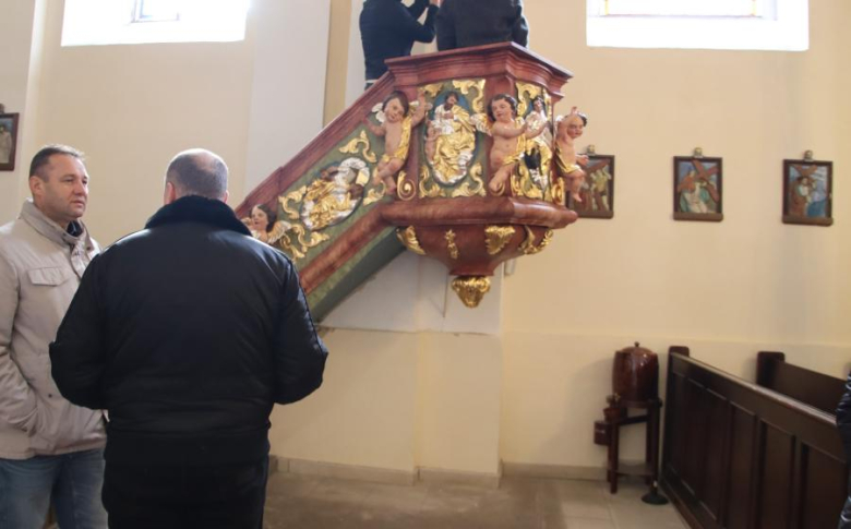 Odbiory prac w parafii w Piekarach oraz kościele w Lusinie