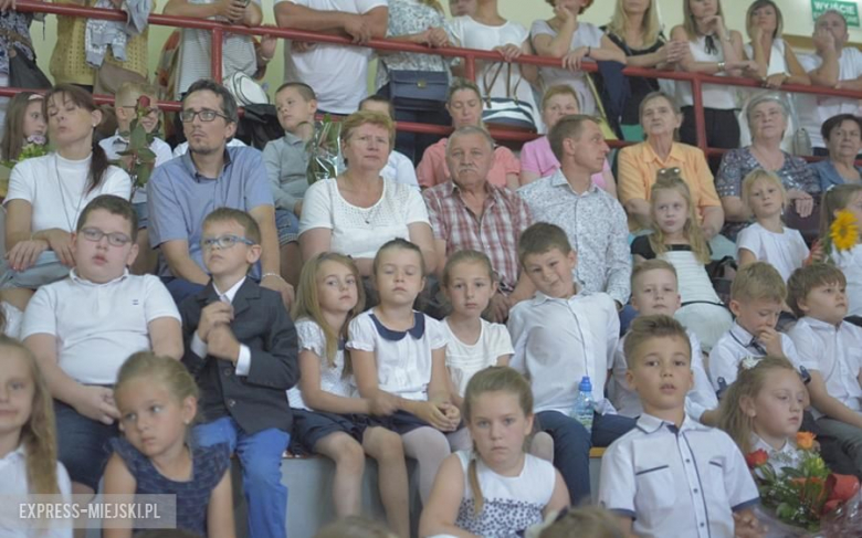 Zakończenie roku szkolnego w średzkiej podstawówce