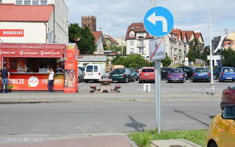 Drogowy absurd w Środzie Śląskiej