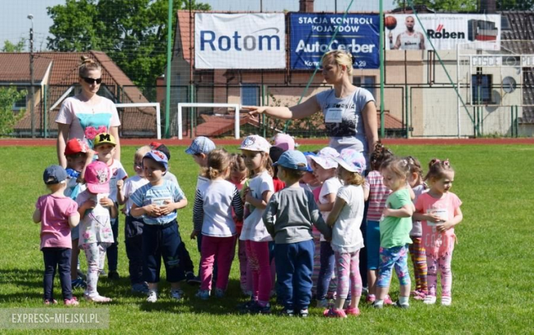 Przedszkolaki wzięły udział w maratonie