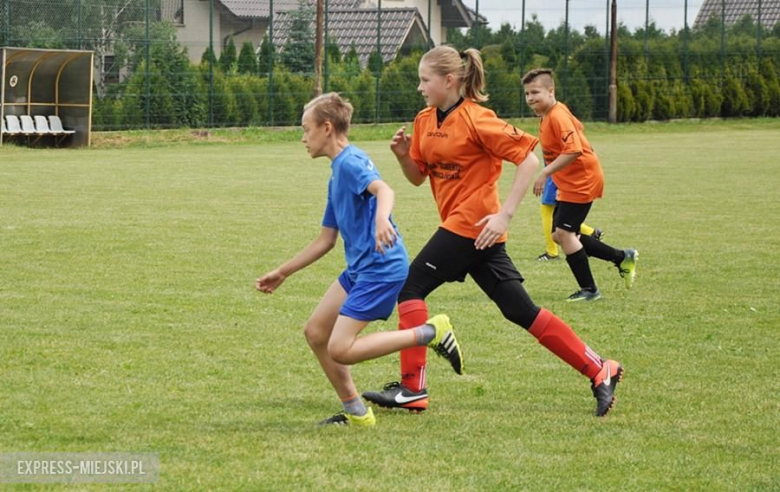 Turniej piłkarski w Kostomłotach