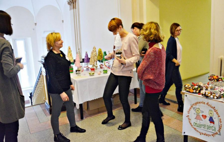 Kiermasz zorganizowano w średzkim starostwie