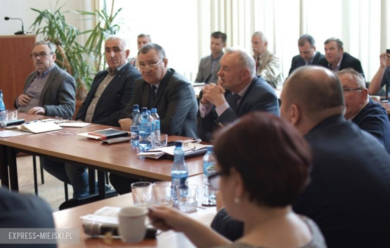 Sesja powiatu średzkiego