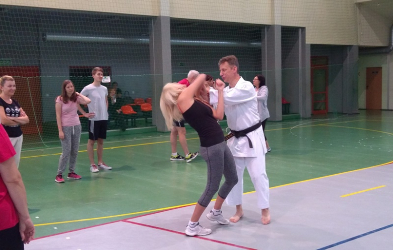 Szkolenie z zakresu samoobrony