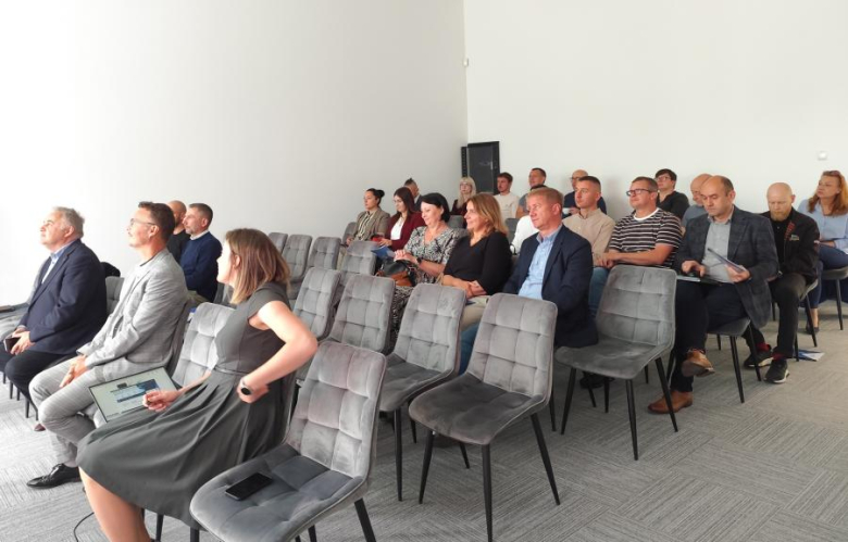 Seminarium poświęcone cyfrowej transformacji przedsiębiorstw wodociągowo-kanalizacyjnych