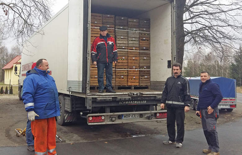 Jabłka dla mieszkańców Szczepanowa