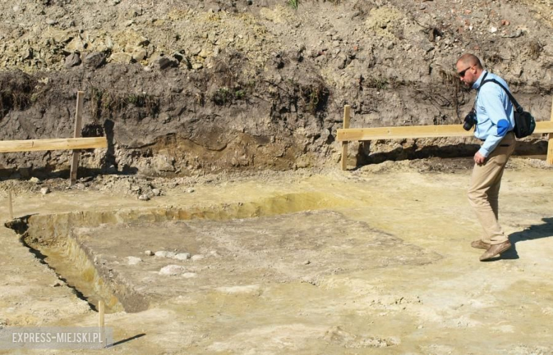 Odkrycie archeologiczne na ul. Mostowej w Środzie Śląskiej