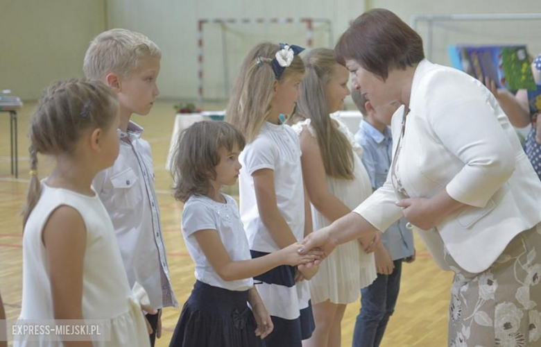 Zakończenie roku szkolnego w średzkiej podstawówce