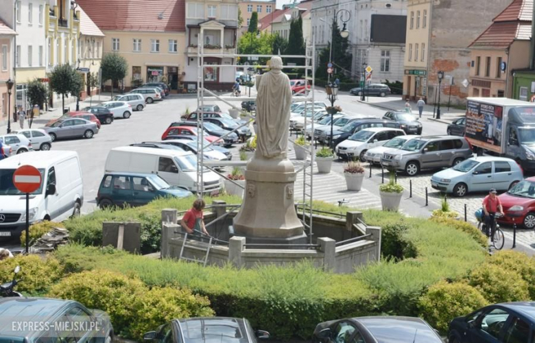 Renowacja pomnika Rolanda