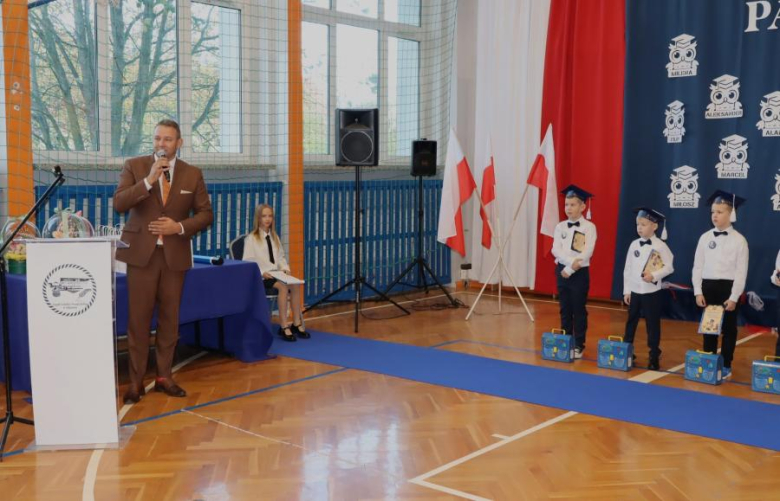 Pasowanie pierwszoklasistów