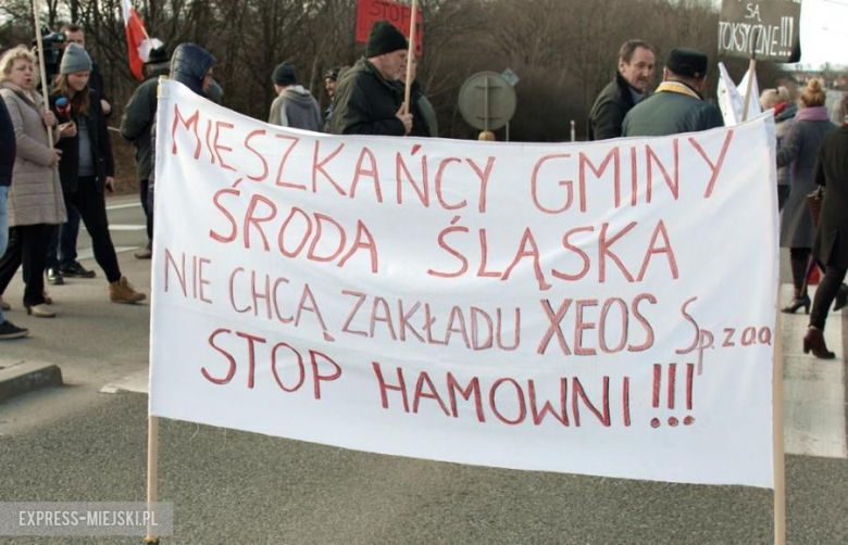 Protest na przejściu dla pieszych na DK94