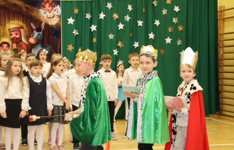 Świąteczny klimat zagościł w Szkole Podstawowej w Ujeździe Górnym