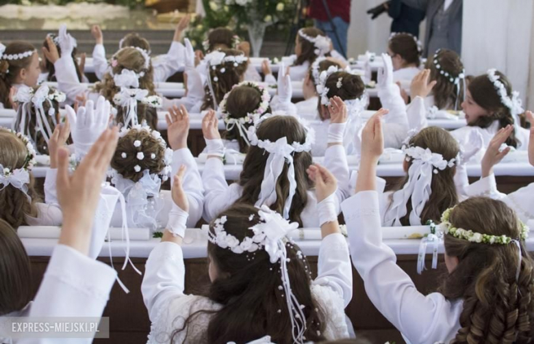 I Komunia Świeta w Środzie Śląskiej