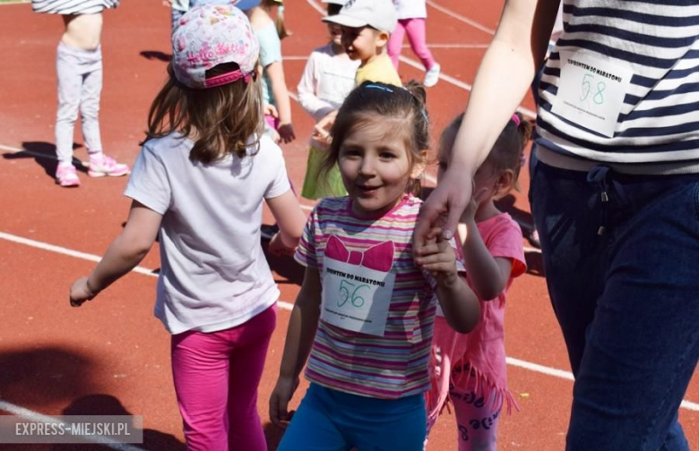 Przedszkolaki wzięły udział w maratonie