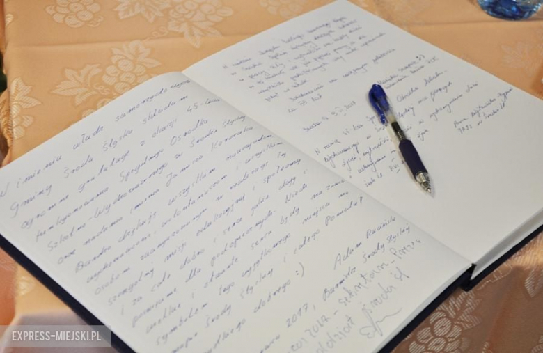 Uroczystości nadania imienia SOSw w Środzie Śląskiej