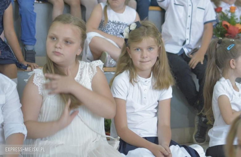 Zakończenie roku szkolnego w średzkiej podstawówce