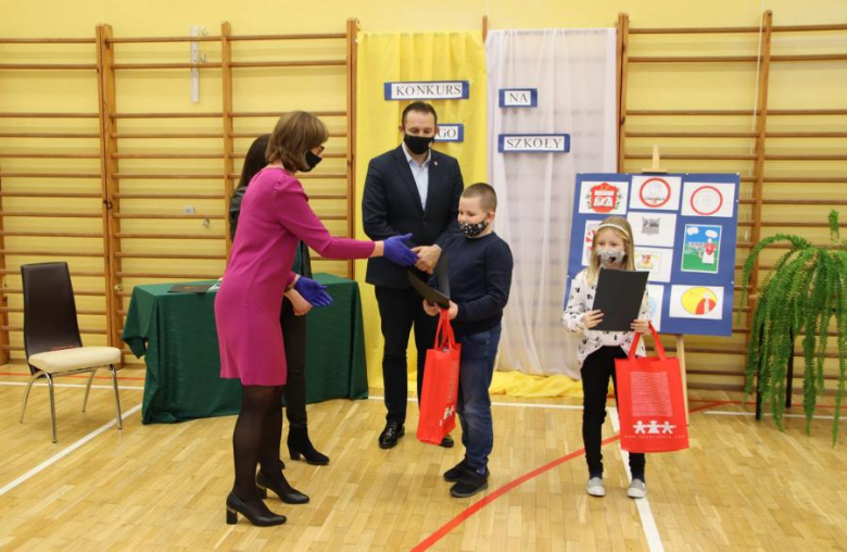 Wręczenie nagród zwycięzcom