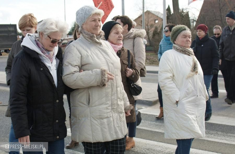 Protest na przejściu dla pieszych na DK94