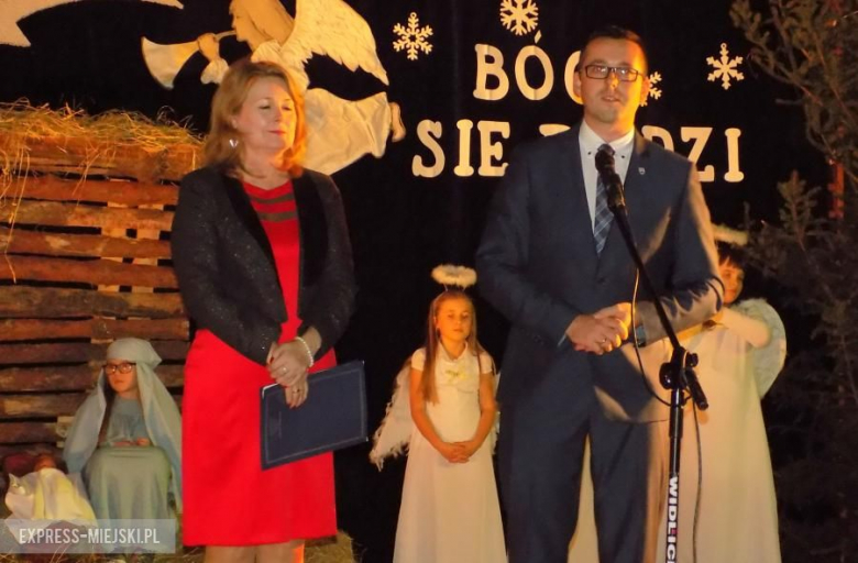 Jasełka w wykonaniu uczniów szkoły podstawowej