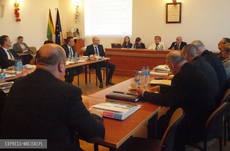 Powiatowa sesja budżetowa