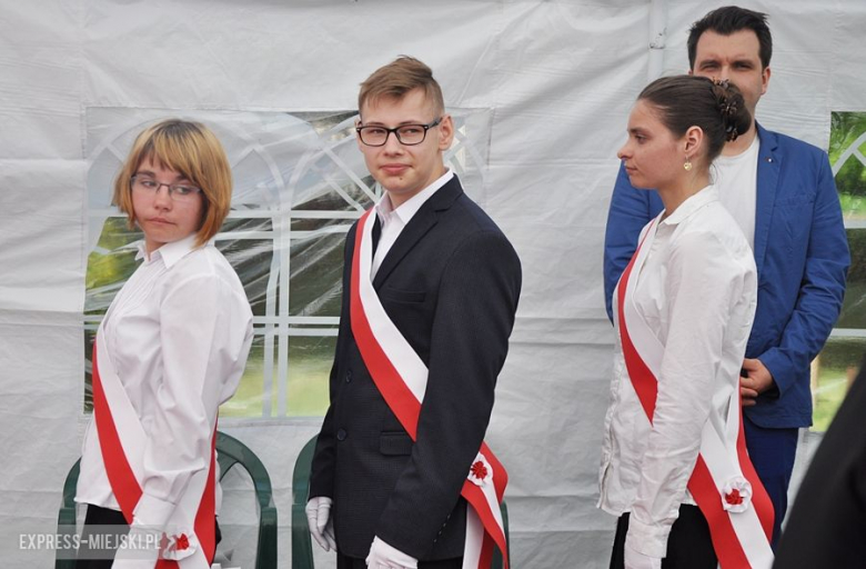 Uroczystości nadania imienia SOSw w Środzie Śląskiej